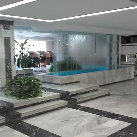 Jupiter Estudio Апартаменти